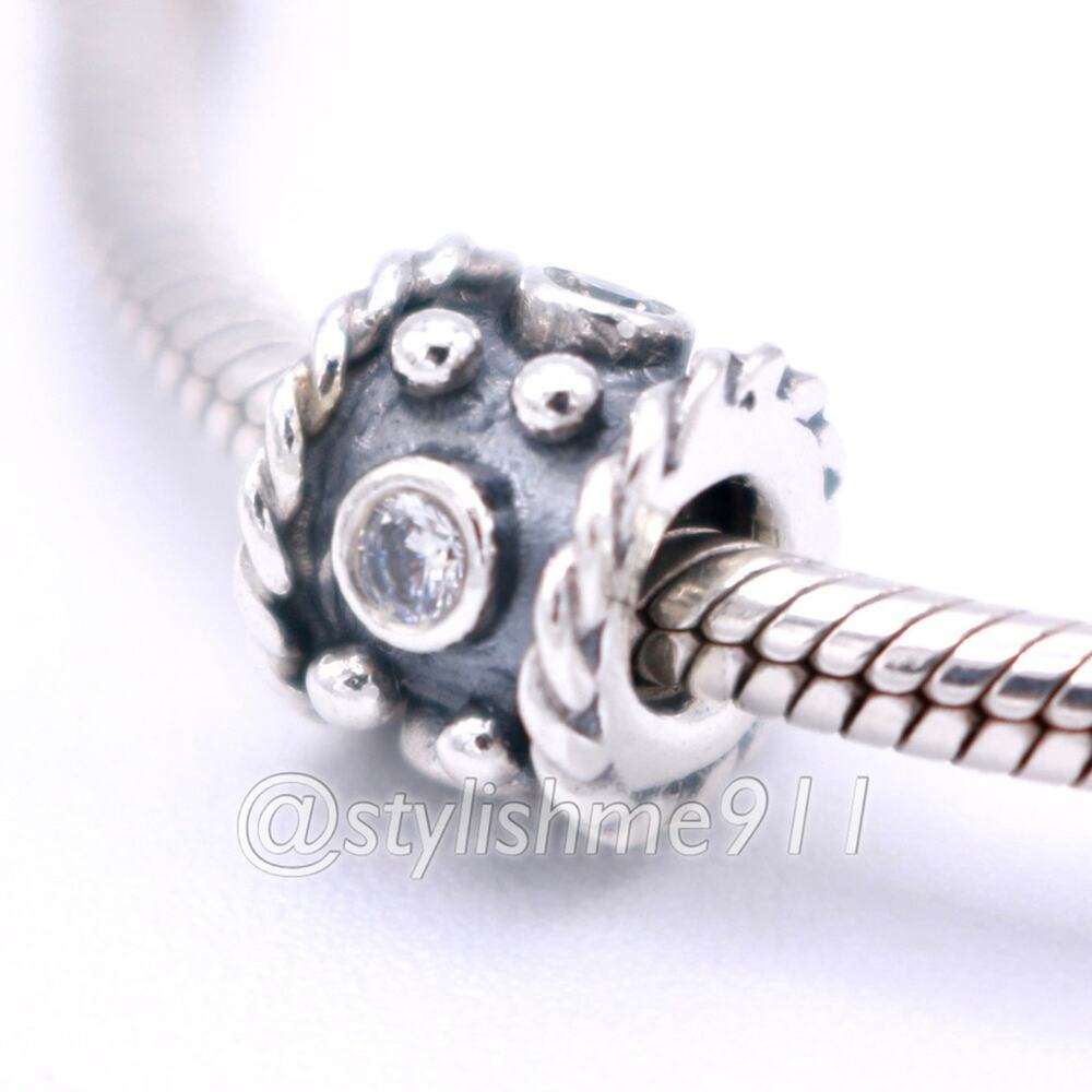 Authentic PANDORA Oxy Crown Charm - 790221CZ